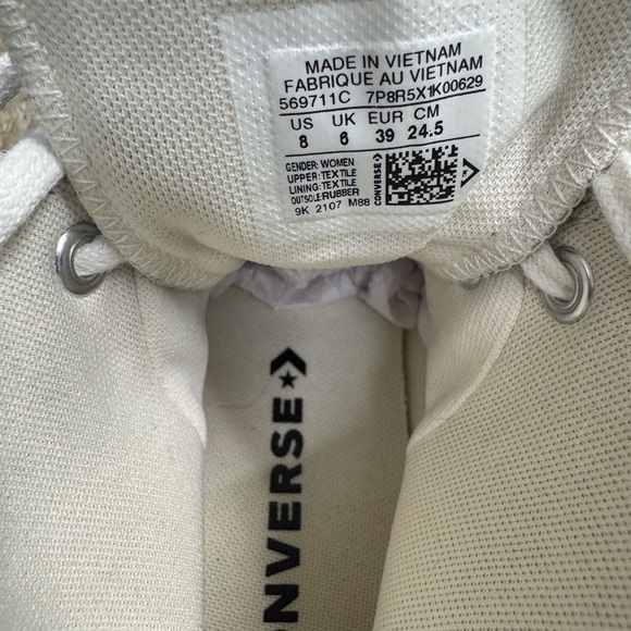 Converse All Star Hi BLACK FLORAL SneakerWomen’s Size 8 Unique Corduroy Style - Picture 7 of 7